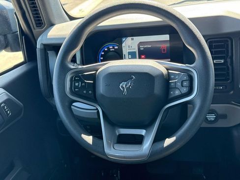 Used 2021 Ford Bronco 4-Door AWD/4WD image 13