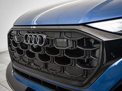 Certified 2024 Audi SQ8 Premium Plus image 3