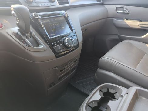 Used 2015 Honda Odyssey EX-L image 15