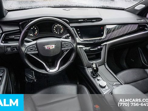 Used 2023 Cadillac XT6 Premium Luxury w/ Technology Package image 29