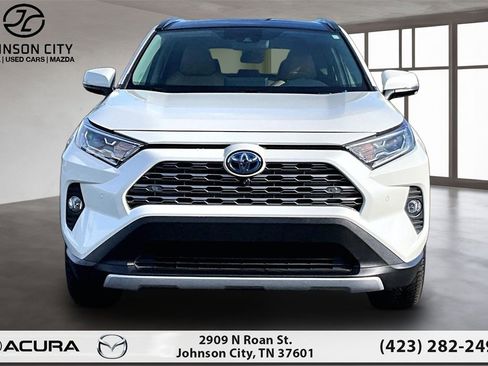 Used 2021 Toyota RAV4 Limited image 3