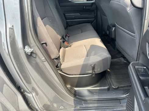 Used 2025 Toyota Tacoma SR image 15