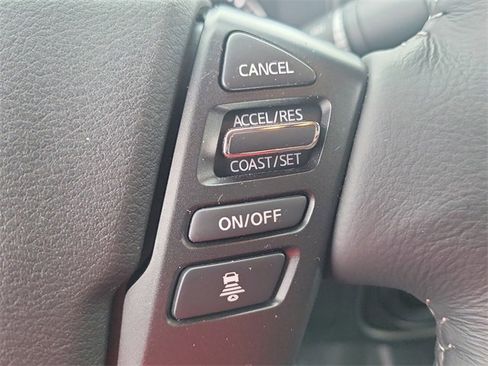 Certified 2024 Nissan Frontier SV w/ Hardbody Edition image 25