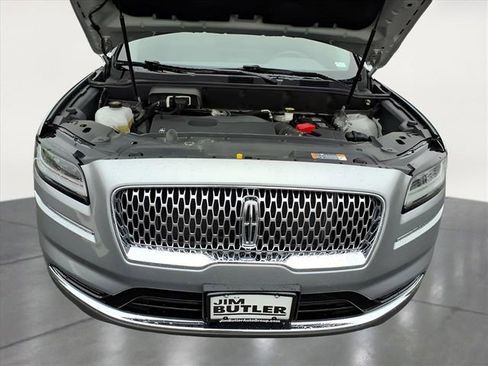 Used 2021 Lincoln Nautilus Reserve image 23