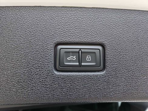 Certified 2023 Audi SQ8 Premium Plus w/ Executive Package AWD/4WD image 36