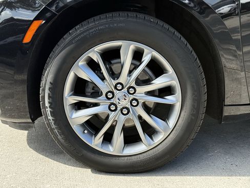 Used 2023 Buick Enclave Avenir w/ Avenir Technology Package FWD image 12