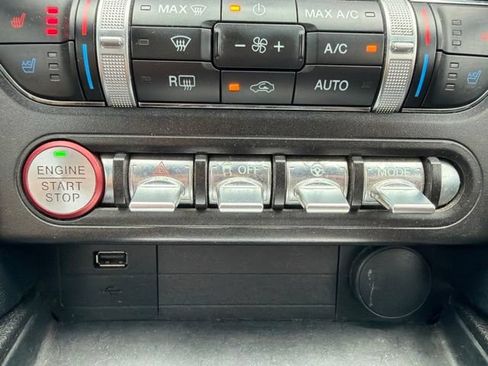 Used 2020 Ford Mustang GT Premium RWD image 38