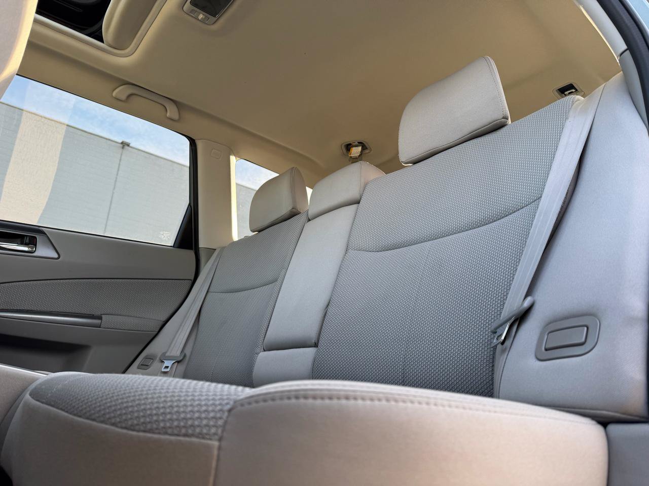 Used 2013 Subaru Forester 2.5X Premium AWD/4WD image 9