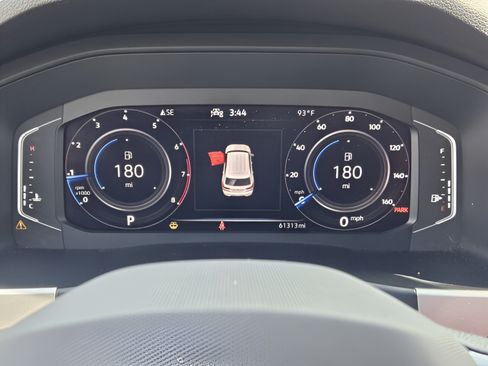 Certified 2022 Volkswagen Atlas Cross Sport SE FWD image 20