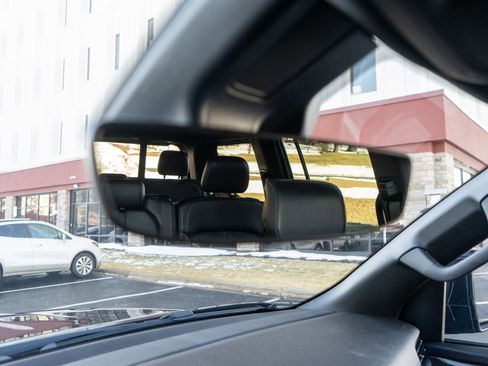 Used 2022 Jeep Wagoneer Series I w/ Convenience Group I image 25