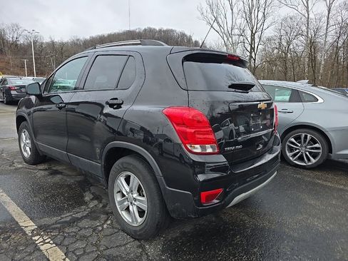 Certified 2022 Chevrolet Trax LT w/ LT Convenience Package image 5