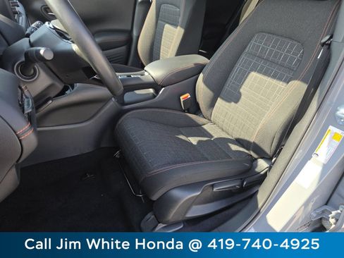 Used 2024 Honda HR-V Sport image 25