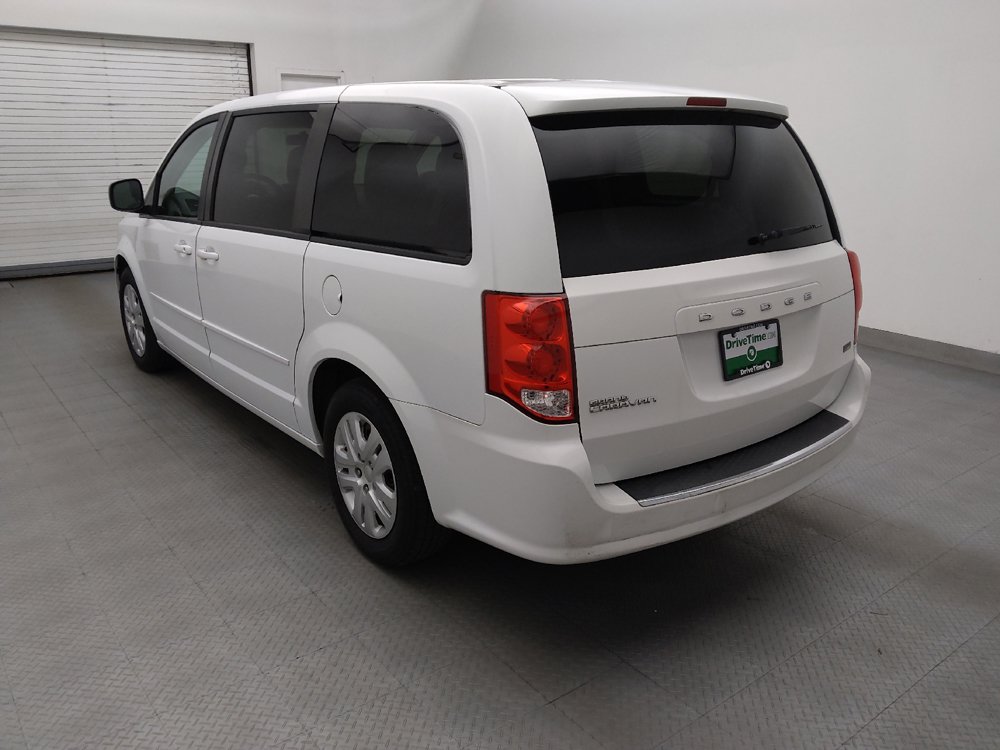 Used 2017 Dodge Grand Caravan SE FWD image 5