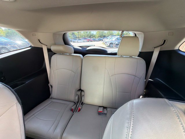 Used 2018 Buick Enclave Essence w/ Trailering Package AWD/4WD image 16