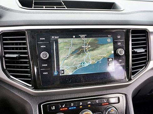 Used 2023 Volkswagen Atlas SEL Premium AWD/4WD image 30