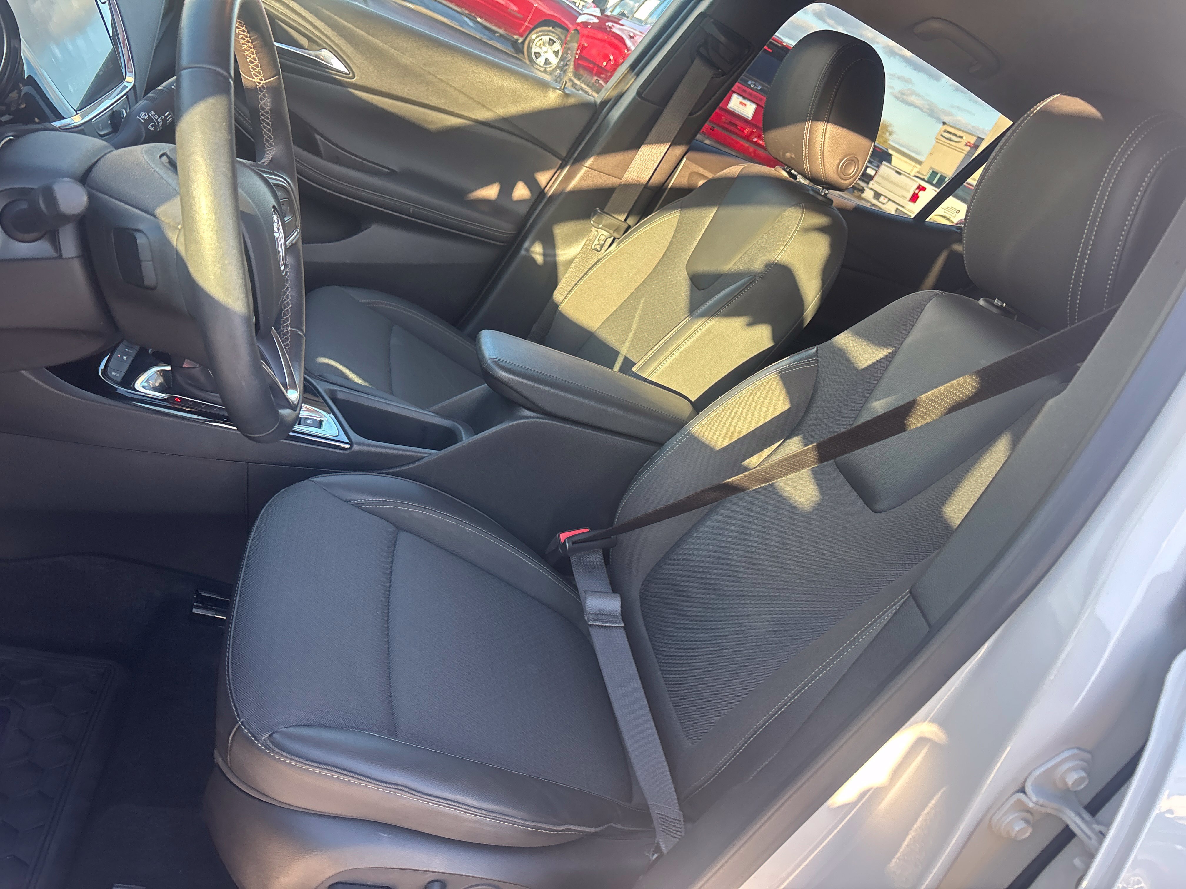 Used 2023 Buick Encore GX Select w/ Sport Touring Package FWD image 13