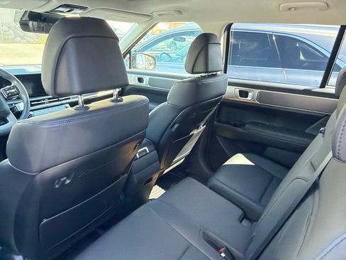 Used 2025 Hyundai Santa Fe XRT AWD/4WD image 8