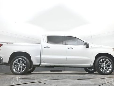 Used 2019 Chevrolet Silverado 1500 LTZ w/ LTZ Plus Package AWD/4WD image 51