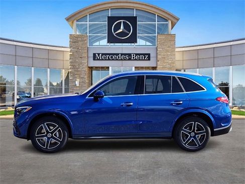 New 2026 Mercedes-Benz GLC 300 4MATIC image 2