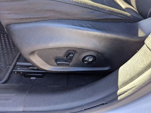 Used 2020 Jeep Renegade Latitude image 8