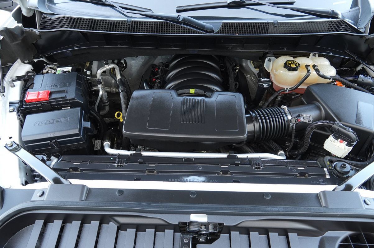 Used 2022 Chevrolet Silverado 1500 LTZ AWD/4WD image 35
