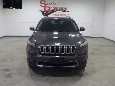 Used 2016 Jeep Cherokee Latitude image 6