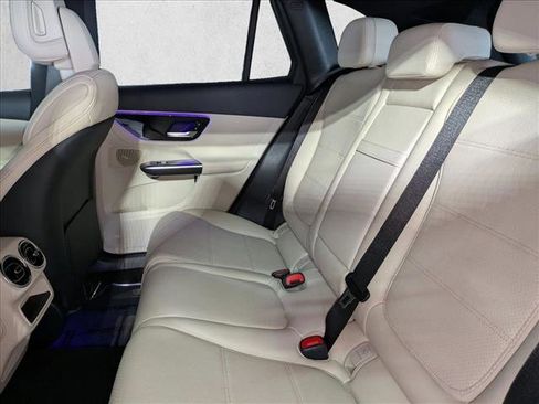 New 2026 Mercedes-Benz GLC 300 image 16