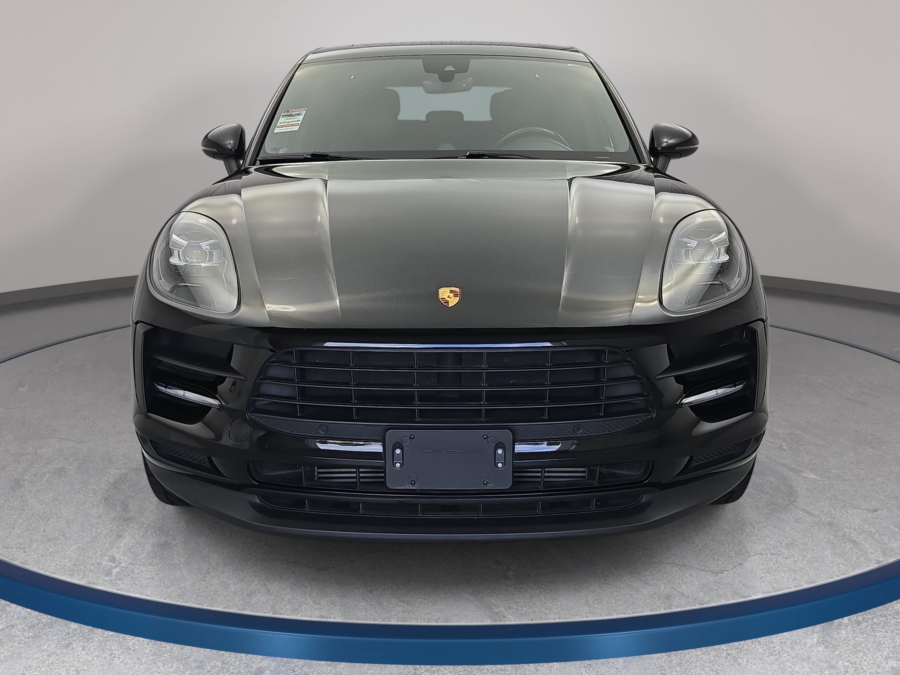Used 2021 Porsche Macan AWD/4WD image 2