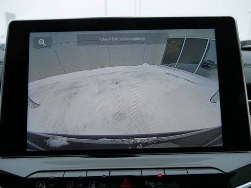 New 2026 Jeep Compass Limited image 11