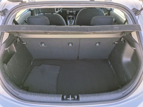 Used 2018 Kia Rio LX image 16