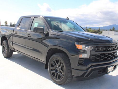 Used 2024 Chevrolet Silverado 1500 Custom w/ LPO, Dark Essentials Package RWD image 2