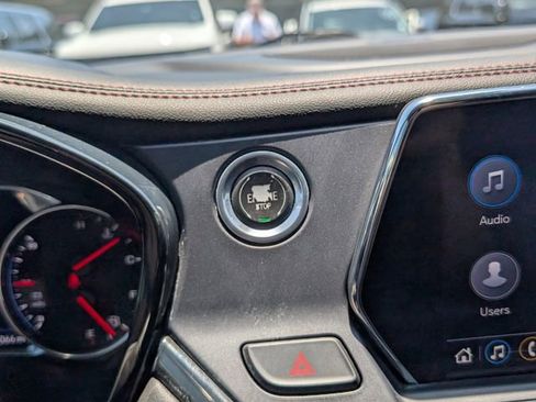Used 2019 Chevrolet Blazer RS FWD image 18