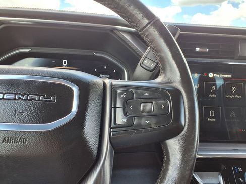 Used 2024 GMC Sierra 3500 Denali Ultimate AWD/4WD image 31