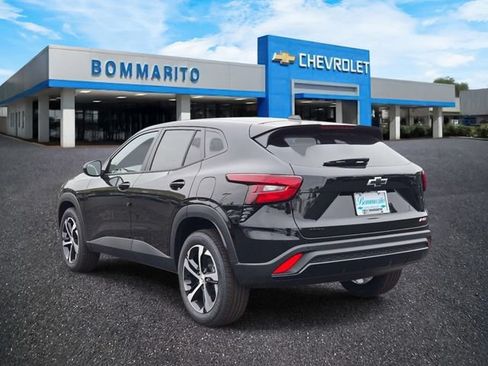 New 2026 Chevrolet Trax RS w/ Driver Confidence Package FWD image 3
