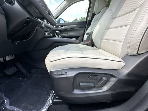 Used 2025 MAZDA CX-5 AWD 2.5 S w/ Preferred Package image 12