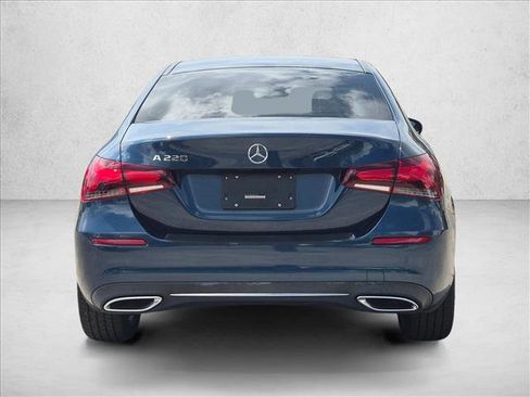 Used 2021 Mercedes-Benz A 220 image 6