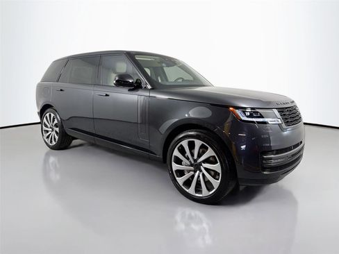 New 2026 Land Rover Range Rover Long Wheelbase SE AWD/4WD image 3