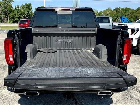 Used 2023 GMC Sierra 1500 AT4 w/ AT4 Preferred Package image 7