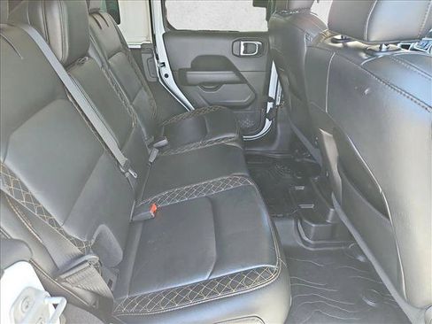 Used 2020 Jeep Wrangler Unlimited Sahara AWD/4WD image 20