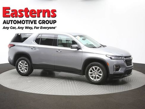 Used 2023 Chevrolet Traverse LS FWD image 46