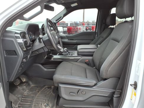 Used 2022 Ford F150 XLT w/ Equipment Group 302A High image 13