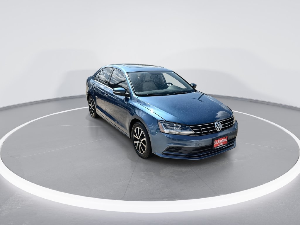Used 2018 Volkswagen Jetta SE FWD image 2
