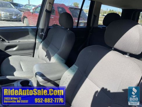 Used 2004 Jeep Grand Cherokee Laredo w/ Convenience Group image 27