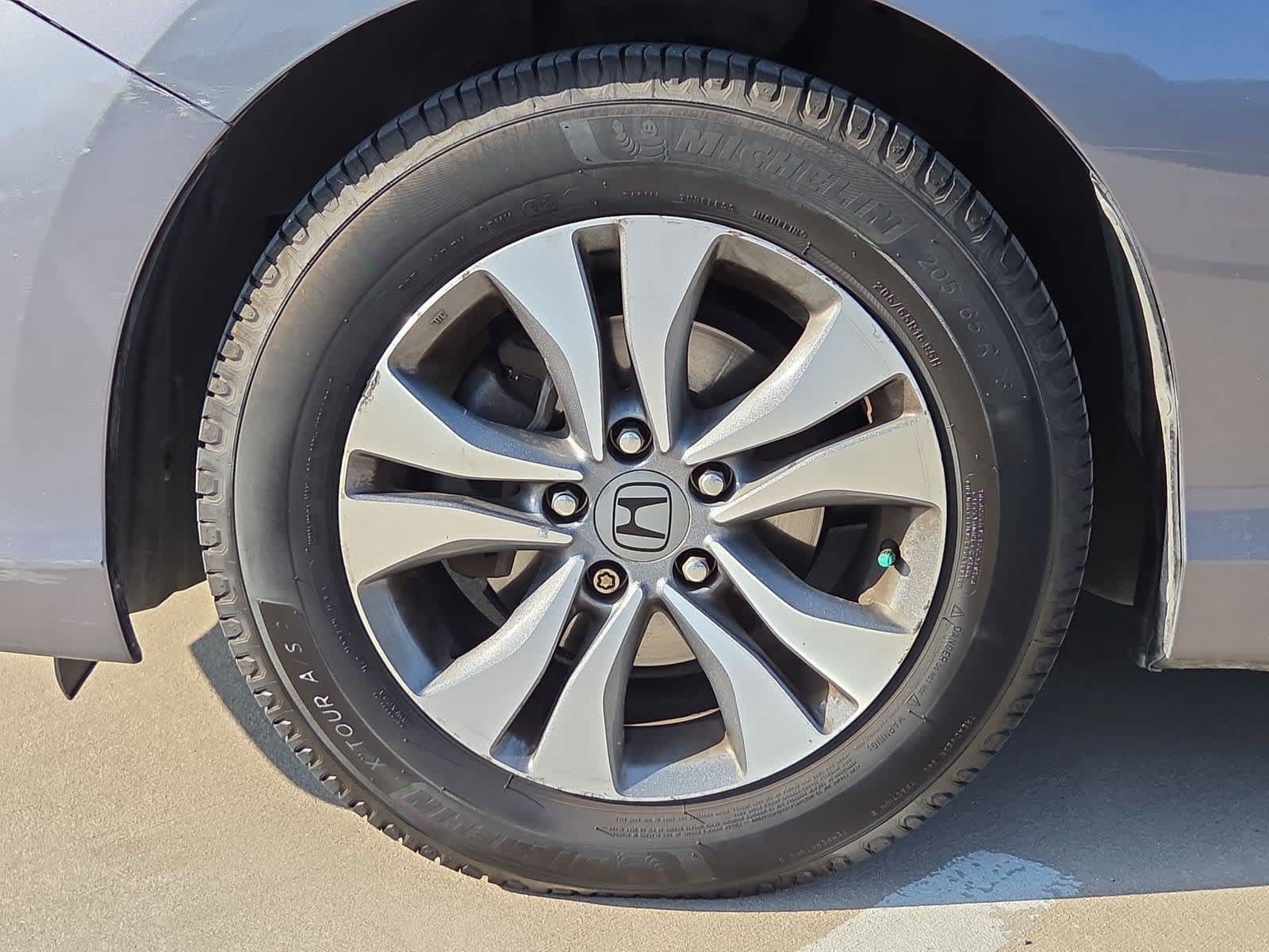 Used 2013 Honda Accord LX image 12