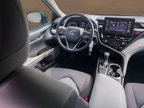 Used 2023 Toyota Camry LE FWD image 25