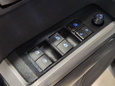 Used 2023 Toyota Tacoma SR5 image 43