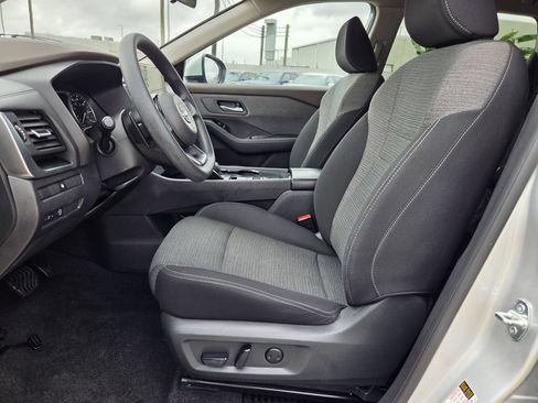 Used 2023 Nissan Rogue SV FWD image 26