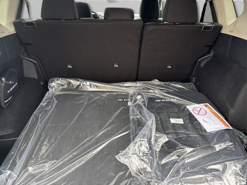 New 2026 Nissan Rogue SV image 10