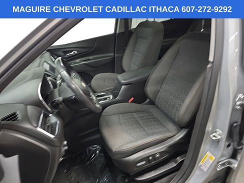 Used 2022 Chevrolet Equinox LT AWD/4WD image 30