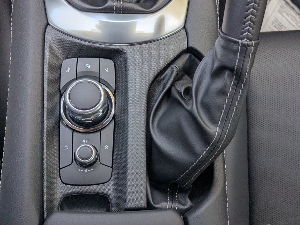 New 2026 MAZDA MX-5 Miata RF Grand Touring RWD image 18